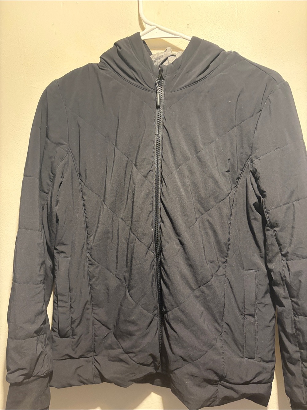 Athleta Black Quilted Hooded Puffer Jacket